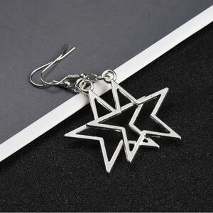 ⭐️Trendy Y2K Star-Shaped Earrings⭐️